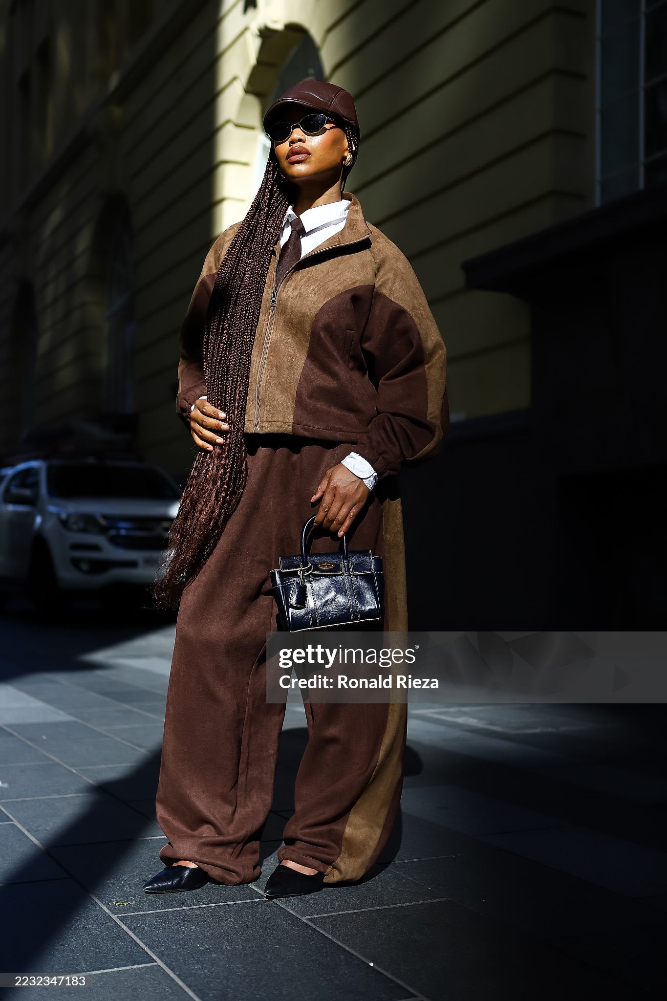 W25 Wide-Leg Sweatpants Mocha